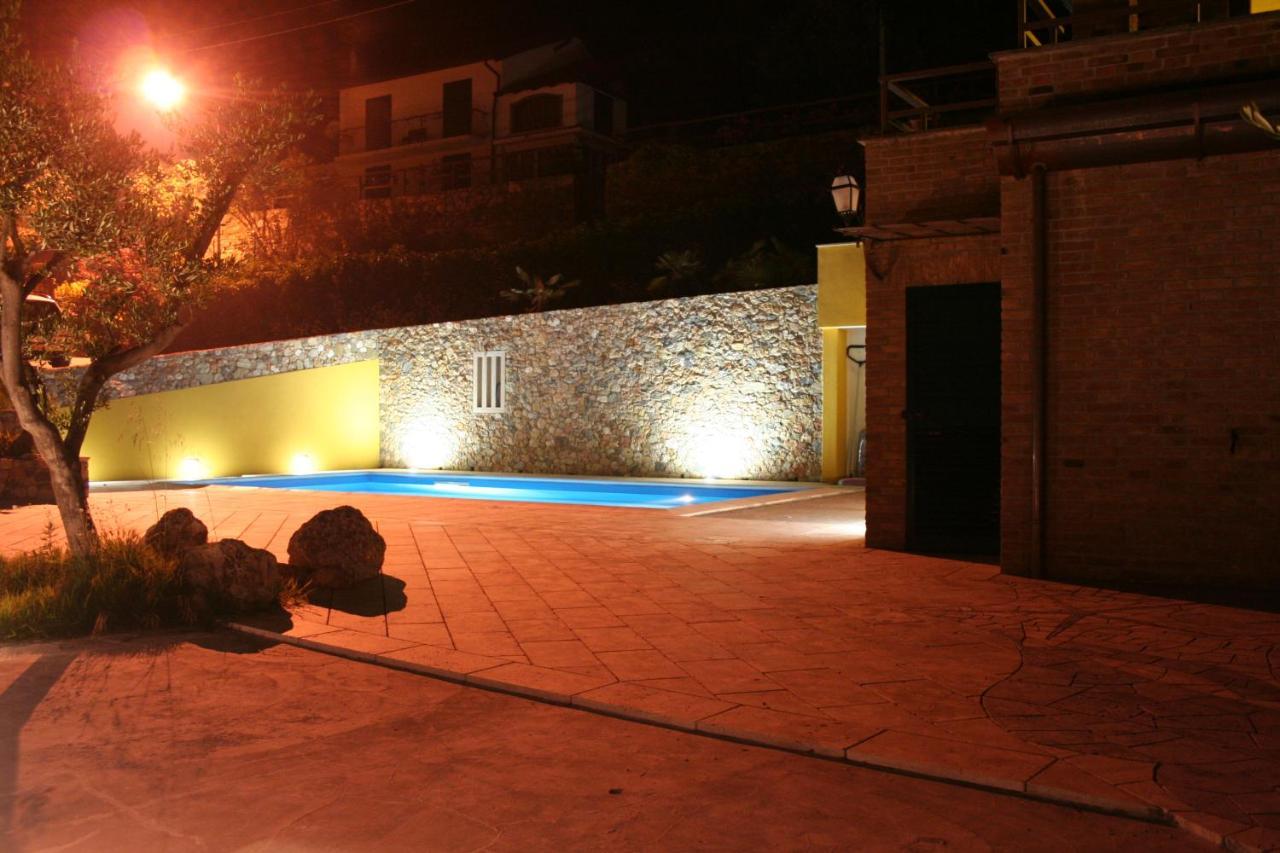 Villa Pina Magliolo Екстер'єр фото